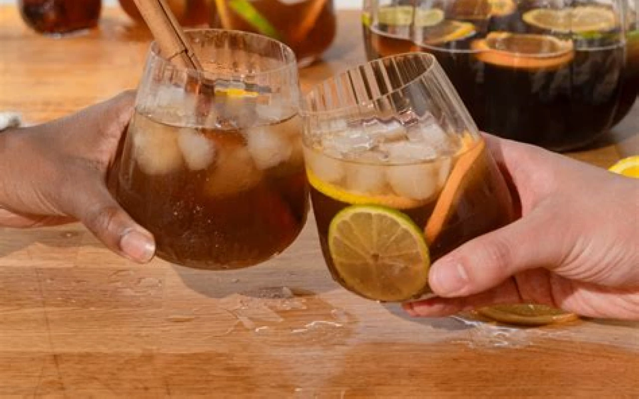 Cocktails & Mocktails die je kaart laten sprankelen